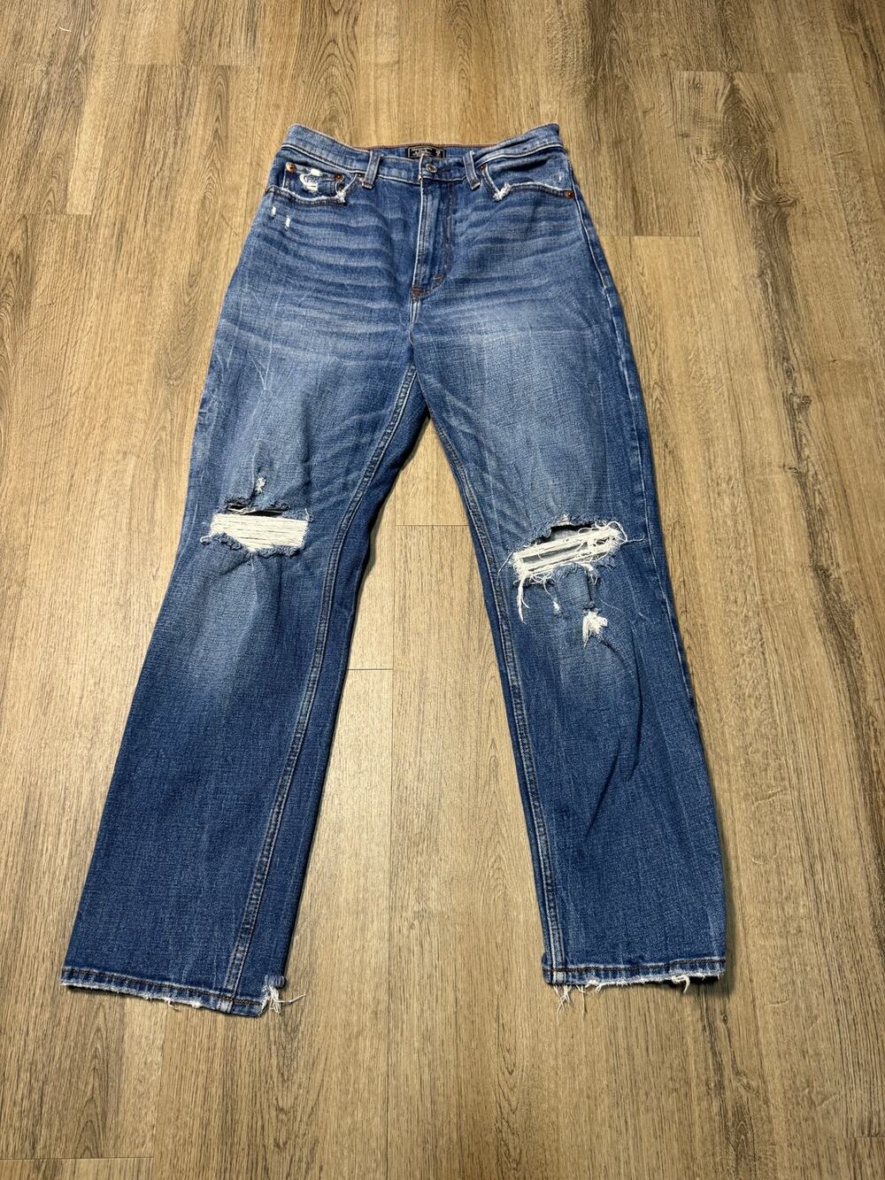 Abercrombie & Fitch Women's Ultra High Rise Straight-Leg Jeans